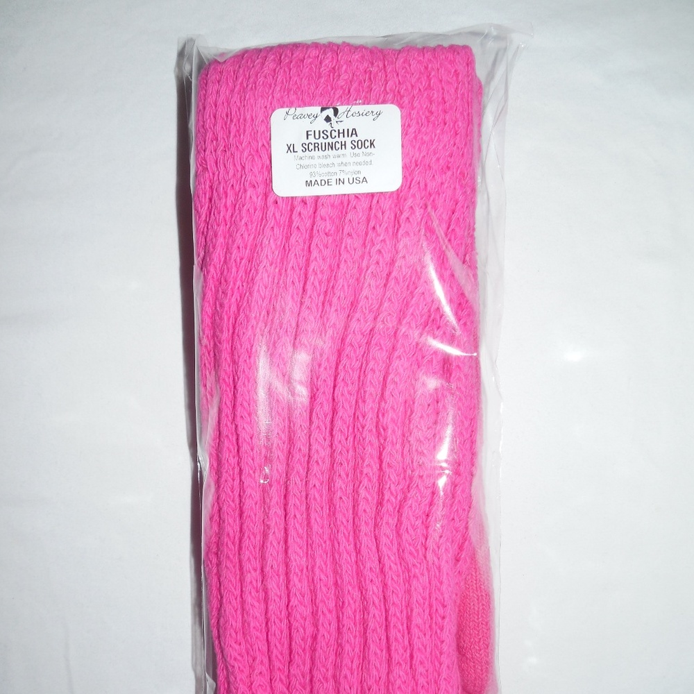 NEW HOOTERS UNIFORM XL LENGTH SCRUNCHIE SOCKS FUSCHIA ONE SIZE